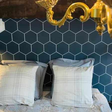 Colore Pour 4-6 Pers. A Montaigu-le-blin, Proche Vichy - Fr-1-489-519 Country house *