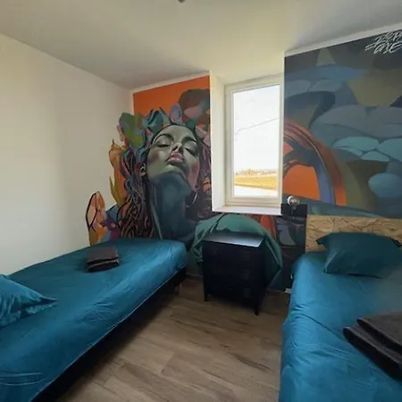 Semesterbostad Colore Pour 4-6 Pers. A Montaigu-le-blin, Proche Vichy - Fr-1-489-519 *